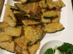 -朋友圈概念餐厅(象山万达广场店)