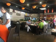 -姐妹临高乳猪店(海垦路店)