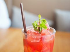 -ROAST coffee & eatery