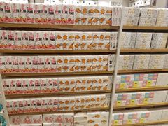 -名创优品(山东青岛市新业广场店)