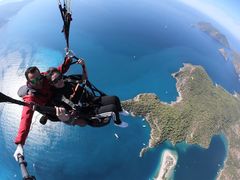 -费特希耶滑翔伞