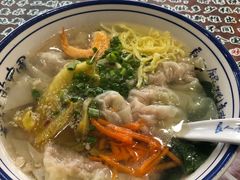 鲜肉馄饨-长人馄饨铺(解放街店)