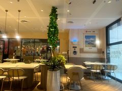 -必胜客(WOW中心城店)