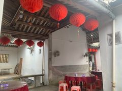 大堂-农家老屋药根鸡