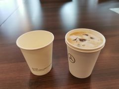-奔驰北京极光星徽(四元桥店)