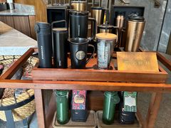 -星巴克臻选(南京艾尚天地店)