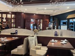 -保纳大酒店(大圩村店)