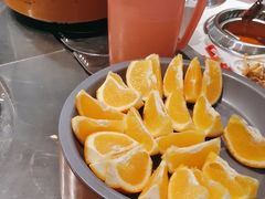 -龍歌自助小火锅(市南金茂湾店)