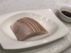 -梅龙镇酒家(南京西路总店)