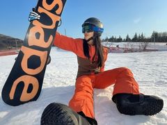 -秦皇古道滑雪场
