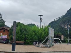 -高荡千年布依古寨旅游景区