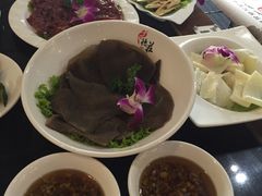 -重庆德庄火锅(体育中心店)
