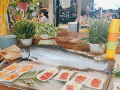 -蓝珊甄选海鲜自助·火锅大排档(近阿那亚店)