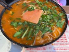 -肥汁米蘭香港米线(宁波路总店)