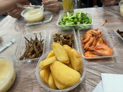-蓝精灵饺子店