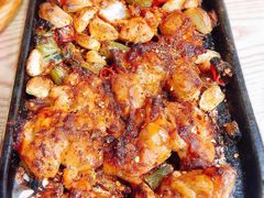 -老东镇啤酒屋海鲜加工·蒸汽海鲜·海鲜烧烤(台东店)