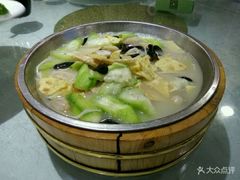 -宜宾海鲜酒家·三十年老字号