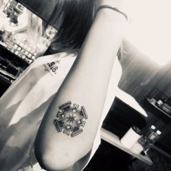 -见雾TATTOO STUDIO