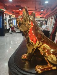 -东方先生国潮男士理发馆