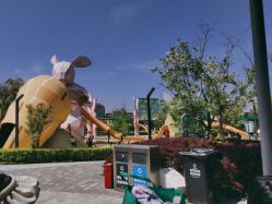 -季高兔窝窝亲子园(上海薰衣草公园店)