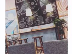 -猫的天空之城概念书店(印象城购物中心店)
