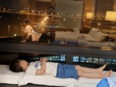 -上海中航虹桥机场泊悦酒店