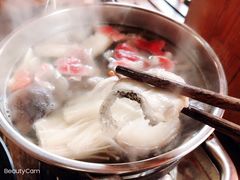菌汤小火锅-丽江庭院之爱在路上(西单店)