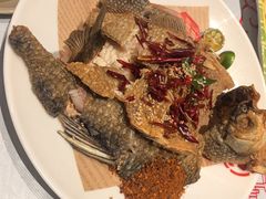 -肥肥虾庄·金牌油焖大虾(杨园滨江时代walk店)