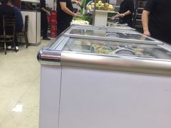 -荣吉招牌自助骨头锅(顾乡店)