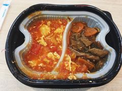 番茄炒蛋蚝油牛肉双拼饭&nbsp;-全家便利店(孩儿巷店)