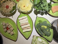 -一叶一世界·素食餐厅(锦华万达店)