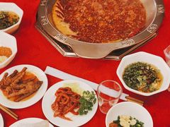 -山城年华老火锅(玉林店)