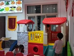 -秦扬居特色菜馆(上王村)