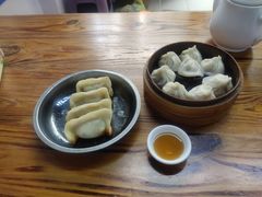 -锅贴大王南翔小笼(临沂二村店)