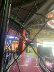 -嗨翻Hi-Fun竞技主题乐园·蹦床团建生日聚会(五棵松华熙店)