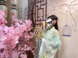 -一揽芳华汉服旗袍体验馆(拙政园店)