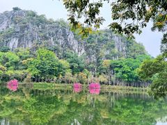 -星湖旅游景区七星岩