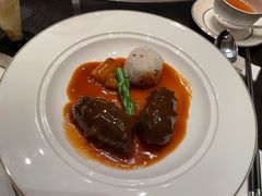 -海派悦庭·海胆烧麦·新融合菜(凯德广场店)