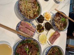 -镇南锅盖面馆(解放路店)