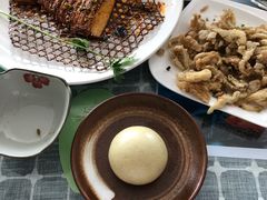 -天天向上素食餐厅(五台山店)