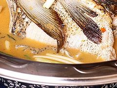 -力力渔港涉外店