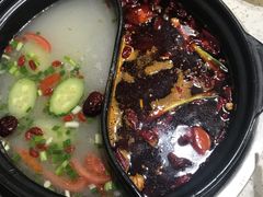 -俭让佬妈现卤串串(温江总店)