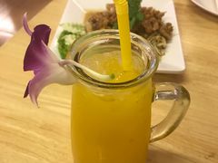-J Daeng Seafood