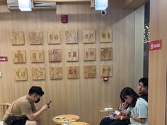 用餐区-霸王茶姬(南强街店)