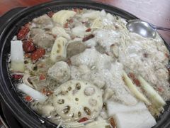 -花苑美食横琴生蚝火锅(拱北粤华路店)