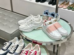 -百年港湾奥特莱斯(香炉礁店)