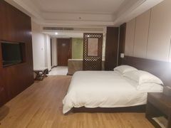 -天明山温泉大酒店