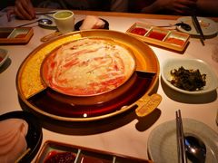 芝士锅底-猪啊牛呀羊啊铜盘烤肉(正大广场店)