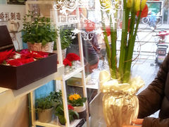 -花言草语鲜花店(灵山路店)