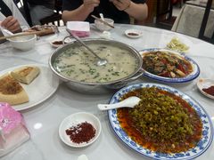-胡世羊肉汤(南街店)